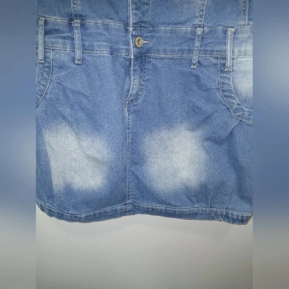 Venus women's denim dress size 14, distressed faded button up 90's - Picture 4 of 9